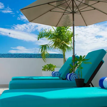 We Express Hotel Playa Del Carmen (Adults Only)